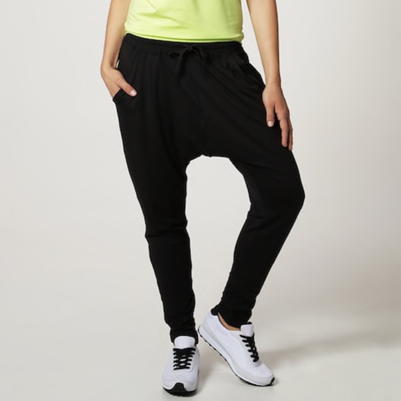 nike pants womens